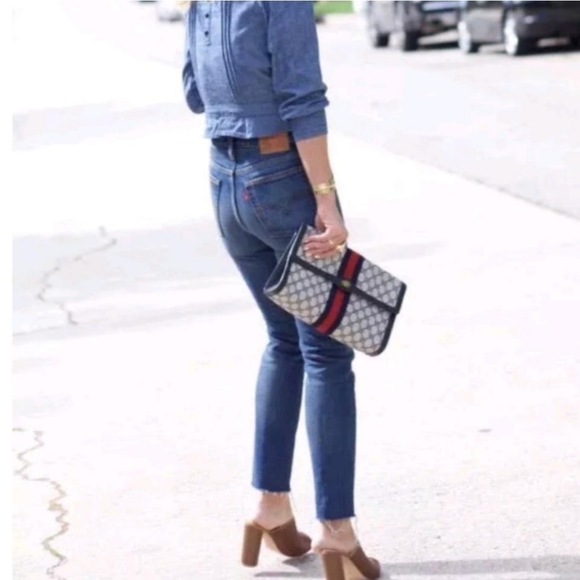 Authentic Vintage Gucci Clutch - Picture 11 of 11